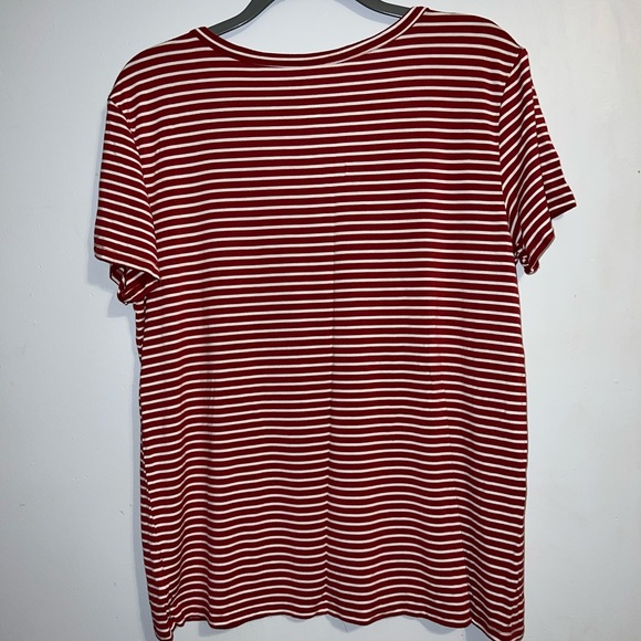 American Eagle Outfitters Soft & Sexy V-neck T-Shirt Women’s Large - Picture 2 of 4